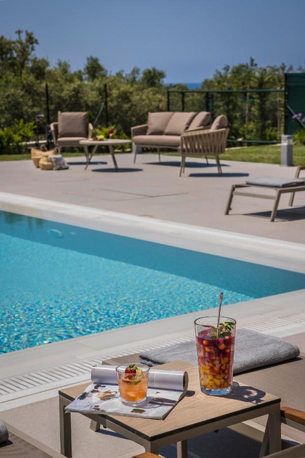 Sound Of Sea Villas Lixouri Exterior foto